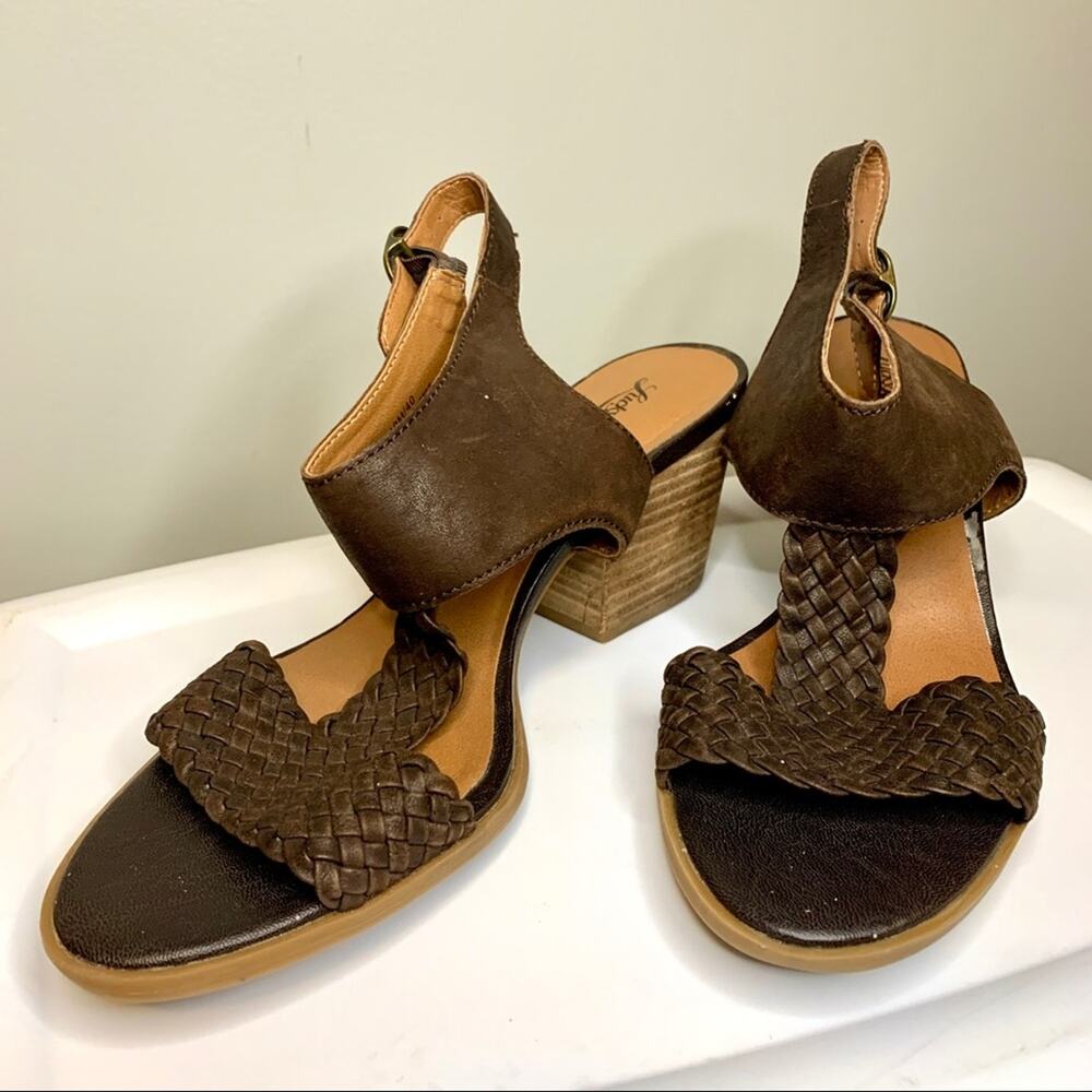 Lucky Brand MAARI Block Heel Sandals Dark Brown 10 Women's Shoes Bootie